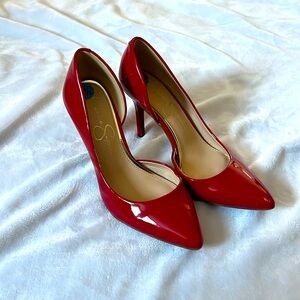 Red, size 7 1/2, Jessica Simpson heels.